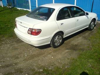 2002 Nissan Bluebird Sylphy Pictures