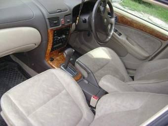 2002 Nissan Bluebird Sylphy Photos