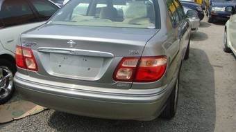 2002 Nissan Bluebird Sylphy Photos