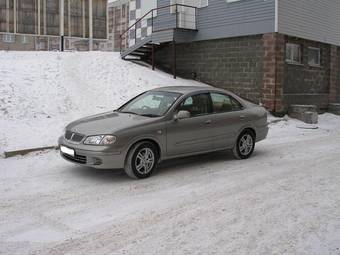 2002 Nissan Bluebird Sylphy Pictures