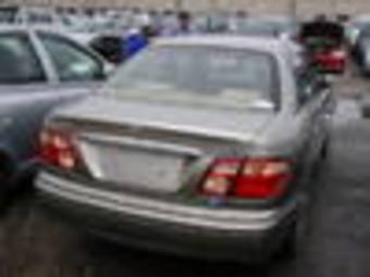 2002 Nissan Bluebird Sylphy Photos
