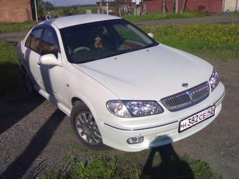 2002 Nissan Bluebird Sylphy Images