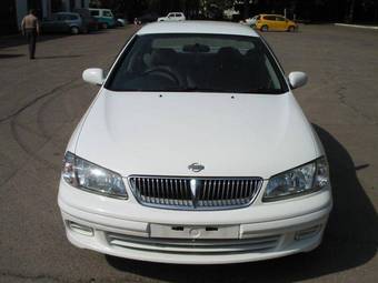 2002 Nissan Bluebird Sylphy Photos