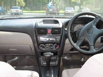 2002 Nissan Bluebird Sylphy Wallpapers