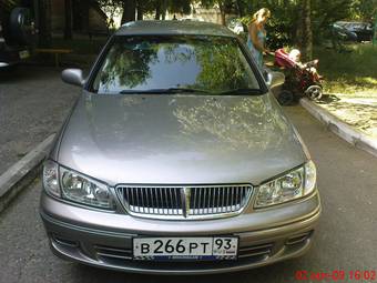 2002 Nissan Bluebird Sylphy Photos