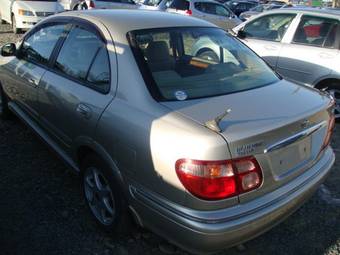 2002 Nissan Bluebird Sylphy Photos