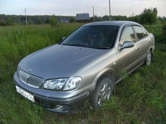 2002 Nissan Bluebird Sylphy Photos