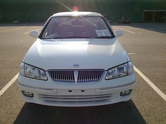 2002 Nissan Bluebird Sylphy Photos