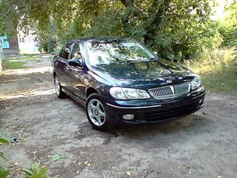 2002 Nissan Bluebird Sylphy Photos