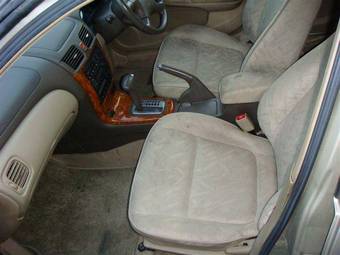 2002 Nissan Bluebird Sylphy Pictures