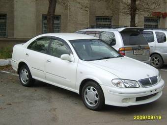 2002 Nissan Bluebird Sylphy Photos