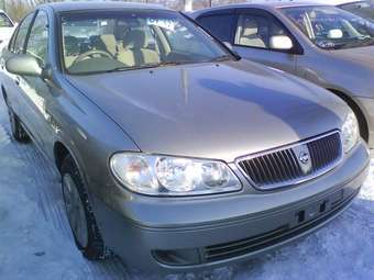 2003 Nissan Bluebird Sylphy