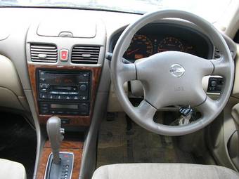 2003 Nissan Bluebird Sylphy Pictures