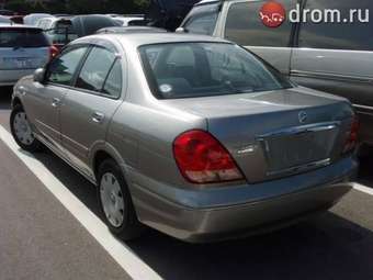 2003 Nissan Bluebird Sylphy Photos