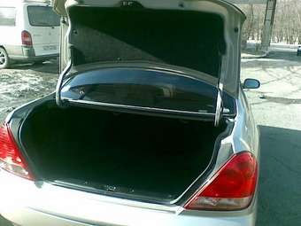2003 Nissan Bluebird Sylphy Photos
