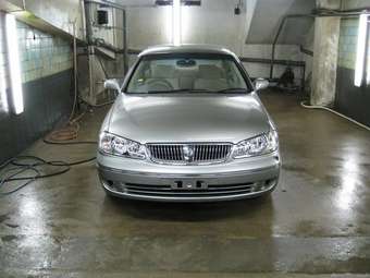 2003 Nissan Bluebird Sylphy Photos