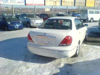 2003 Nissan Bluebird Sylphy Photos