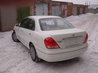 2003 Nissan Bluebird Sylphy Photos