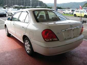 2003 Nissan Bluebird Sylphy Pictures