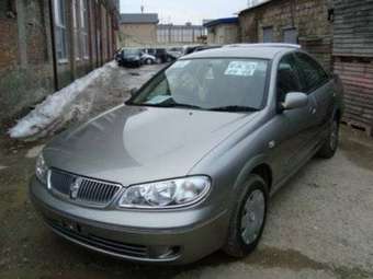 2003 Nissan Bluebird Sylphy Pictures