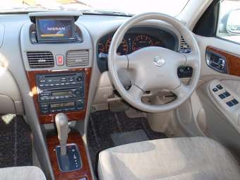 2003 Nissan Bluebird Sylphy Pics