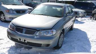 2003 Nissan Bluebird Sylphy Photos