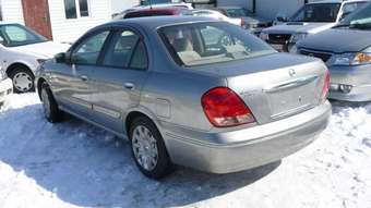 2003 Nissan Bluebird Sylphy Pictures