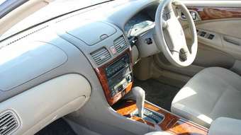 2003 Nissan Bluebird Sylphy Photos