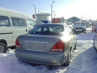 2003 Nissan Bluebird Sylphy Photos