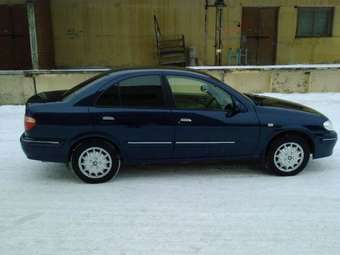 2003 Nissan Bluebird Sylphy Images