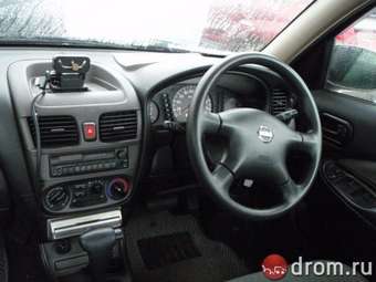 2003 Nissan Bluebird Sylphy Pictures