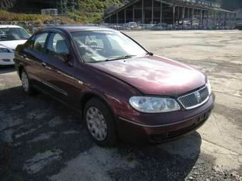2003 Nissan Bluebird Sylphy Pictures