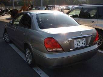 2003 Nissan Bluebird Sylphy Photos