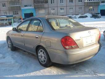 2003 Nissan Bluebird Sylphy Pictures