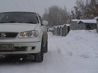 2003 Nissan Bluebird Sylphy Photos