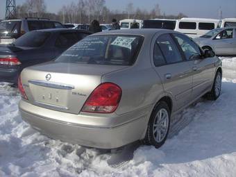 2003 Nissan Bluebird Sylphy Photos