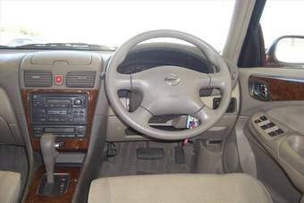 2003 Nissan Bluebird Sylphy Pictures