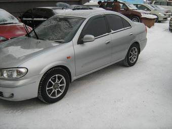 2003 Nissan Bluebird Sylphy Photos