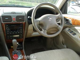 2003 Nissan Bluebird Sylphy Photos