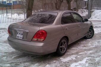 2003 Nissan Bluebird Sylphy Pictures