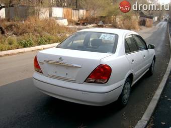 2003 Nissan Bluebird Sylphy Photos