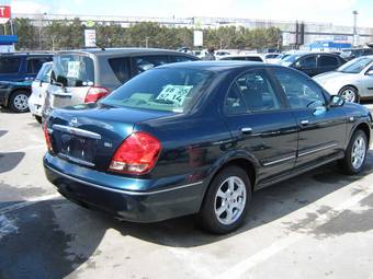 2003 Nissan Bluebird Sylphy Photos