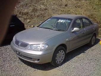 2003 Nissan Bluebird Sylphy Photos