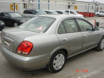 2003 Nissan Bluebird Sylphy Photos