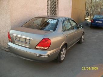 2003 Nissan Bluebird Sylphy Photos