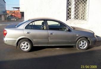 2003 Nissan Bluebird Sylphy Photos