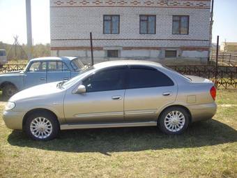 2003 Nissan Bluebird Sylphy Pictures