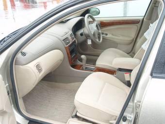 2003 Nissan Bluebird Sylphy Photos