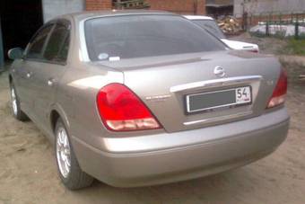 2003 Nissan Bluebird Sylphy Images