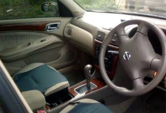 2003 Nissan Bluebird Sylphy Pictures